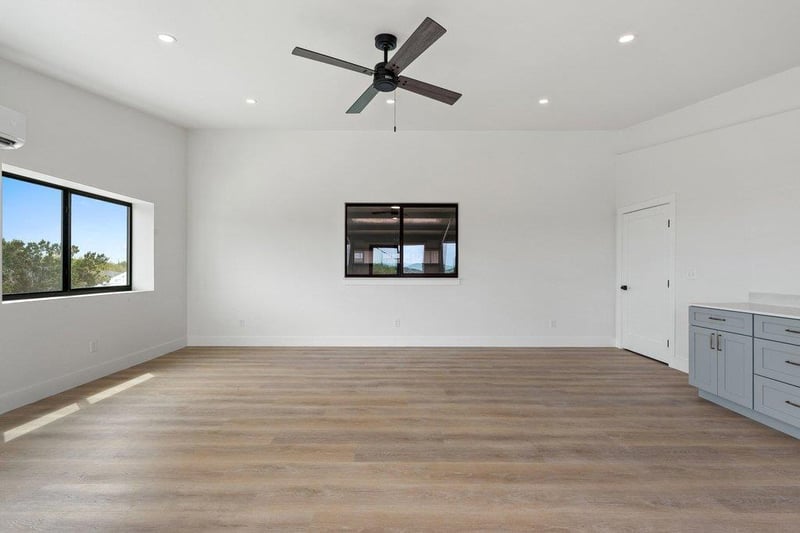 451 Farrell RD #301A, Dripping Springs, TX 78620