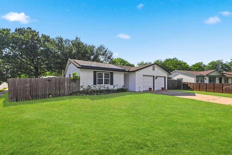 7106 Moat CV, Austin, TX 78745