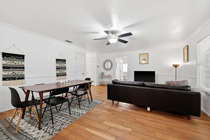7106 Moat CV, Austin, TX 78745