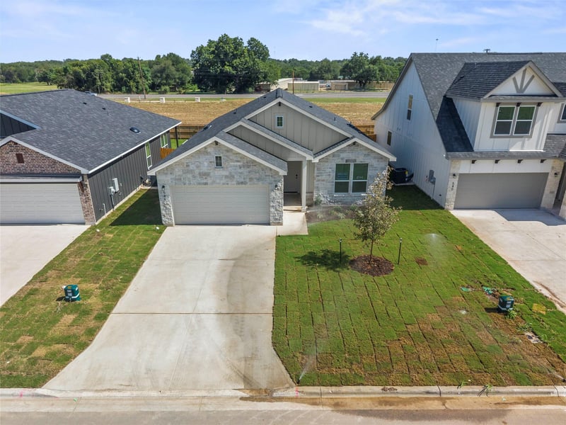 544 Gus Loop, Georgetown, TX 78626