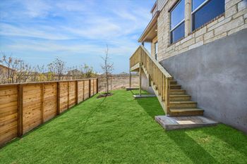 1531 N Red Bud LN #25, Round Rock, TX 78665