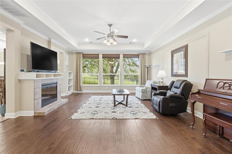 169 Old 71, Cedar Creek, TX 78612