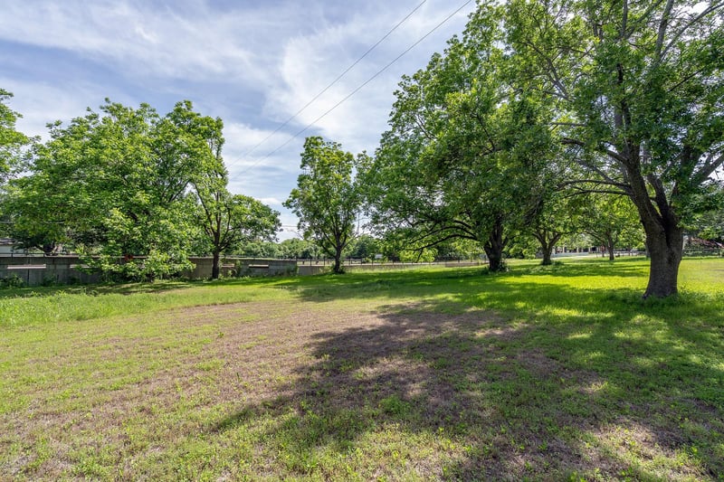 700 Main ST, Liberty Hill, TX 78642