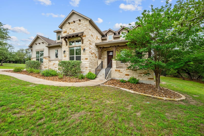 9733 Avion CV, Dripping Springs, TX 78620