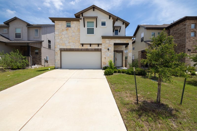 416 Staunton DR, Leander, TX 78641