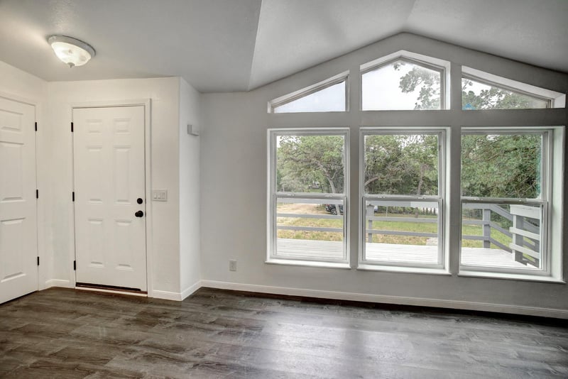127 Serenity DR, Bastrop, TX 78602