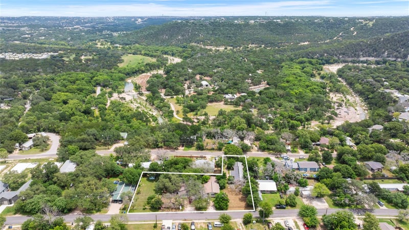 11608 Travis ST, Jonestown, TX 78645