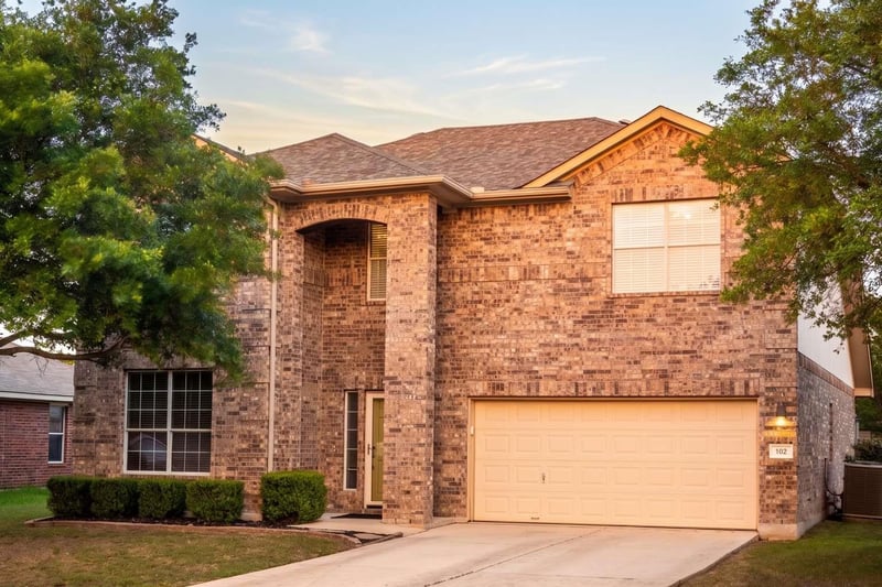 102 Buck Shot CT, Bastrop, TX 78602