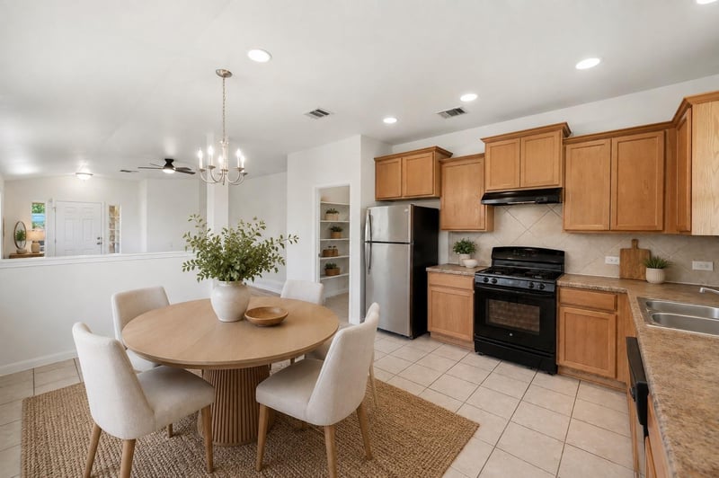 209 Hoya LN, San Marcos, TX 78666