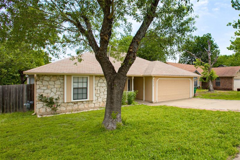 16312 Edgemere DR, Pflugerville, TX 78660