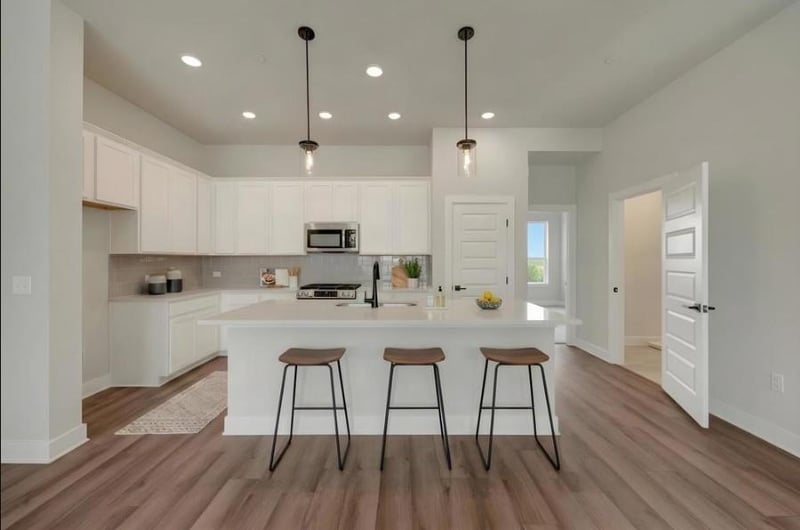 1015 Lucinda Williams DR, Austin, TX 78744
