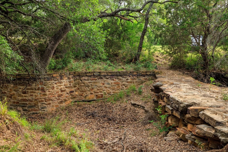 3724 Ranch Road 3347, Round Mountain, TX 78663