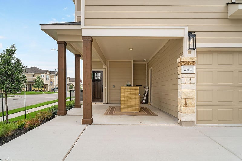 2211A Cornfield DR, Pflugerville, TX 78660