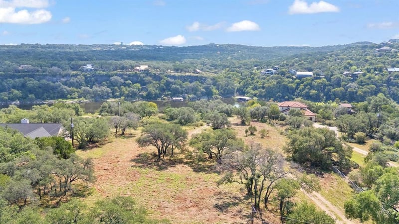 0 Likeness RD, Spicewood, TX 78669
