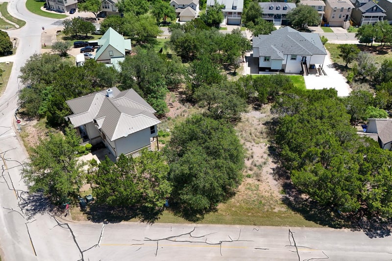 18510 Lakehead CIR, Lago Vista, TX 78645