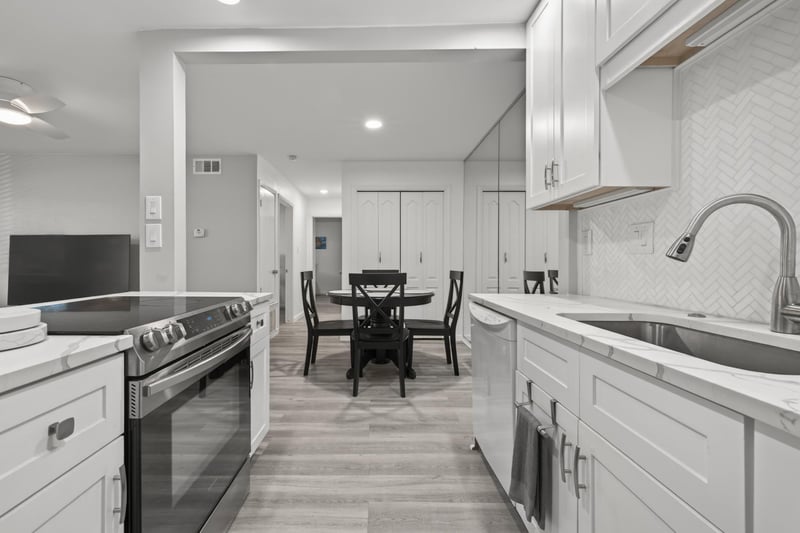 8210 Bent Tree RD #116, Austin, TX 78759