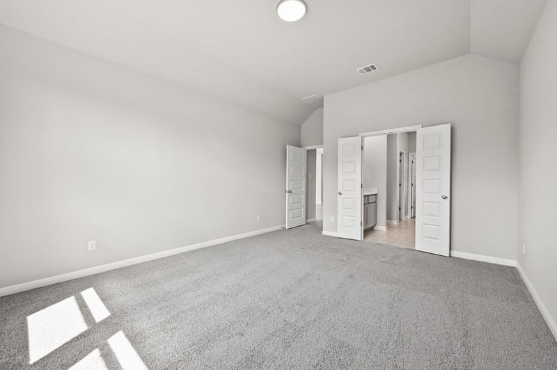 216 Hornet ST, Elgin, TX 78621