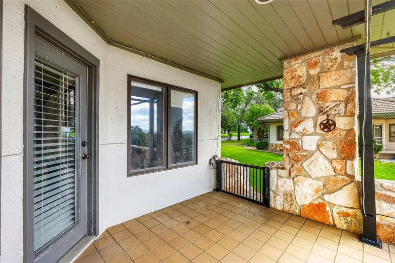 1607 Clubhouse Hill DR, Spicewood, TX 78669