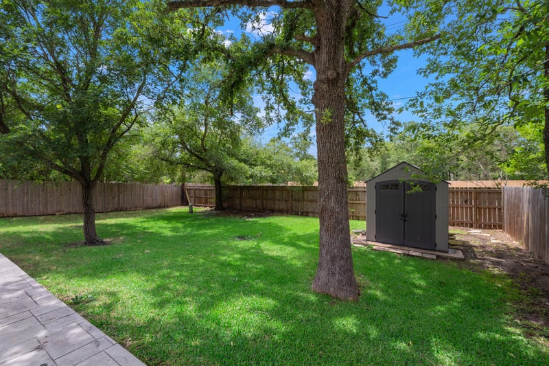1521 Strasburg CIR, College Station, TX 77845