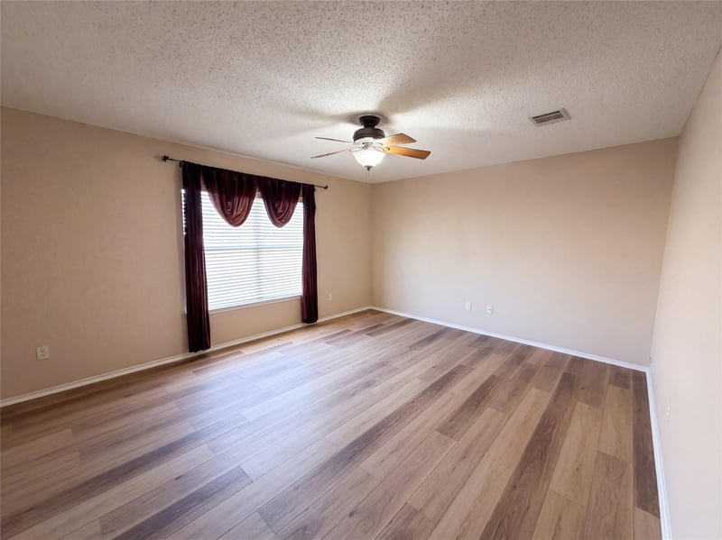 2727 High Point DR, Round Rock, TX 78664