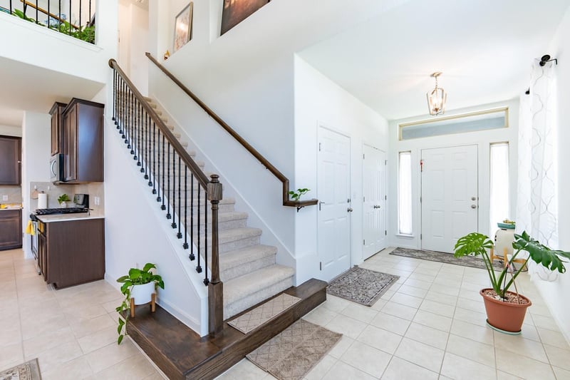 169 Mayney LN, Leander, TX 78641