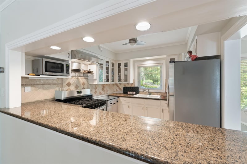 3401 Clearview DR, Austin, TX 78703