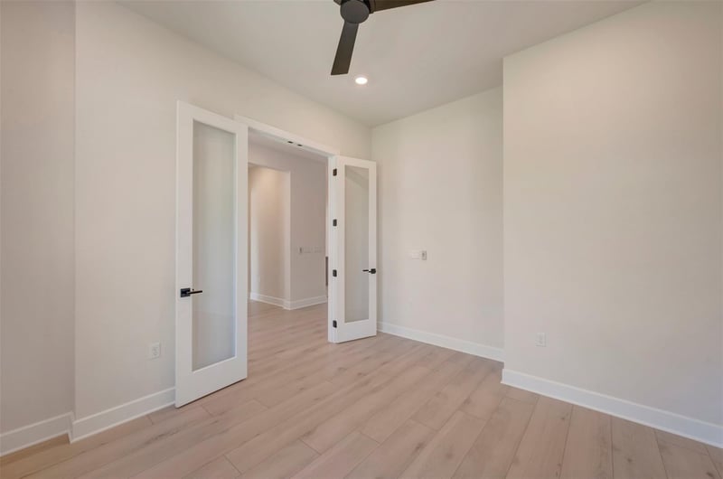 104 Rees Landing RD, Spicewood, TX 78669
