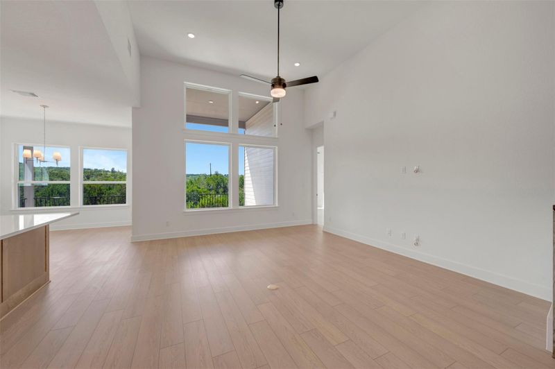 684 Iron Willow Loop, Dripping Springs, TX 78620