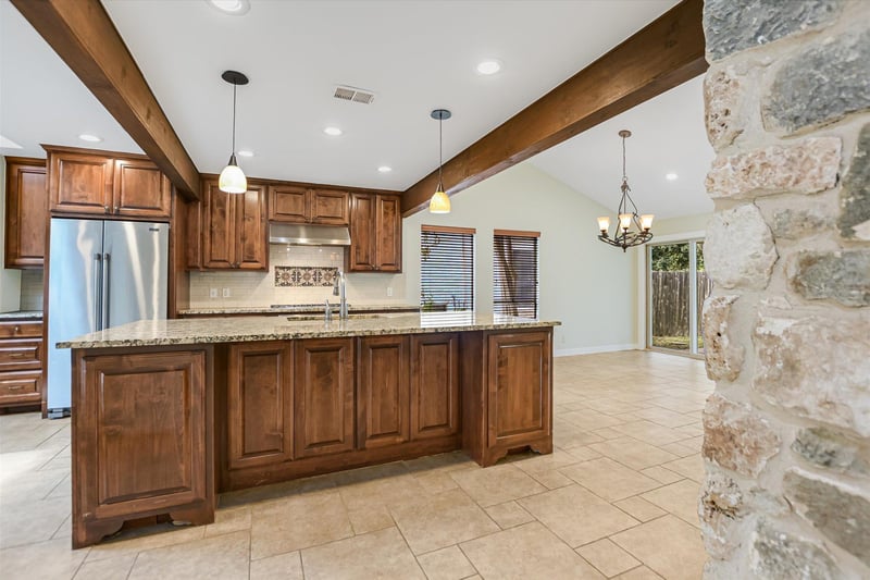 4806 Canyonbend CIR, Austin, TX 78735