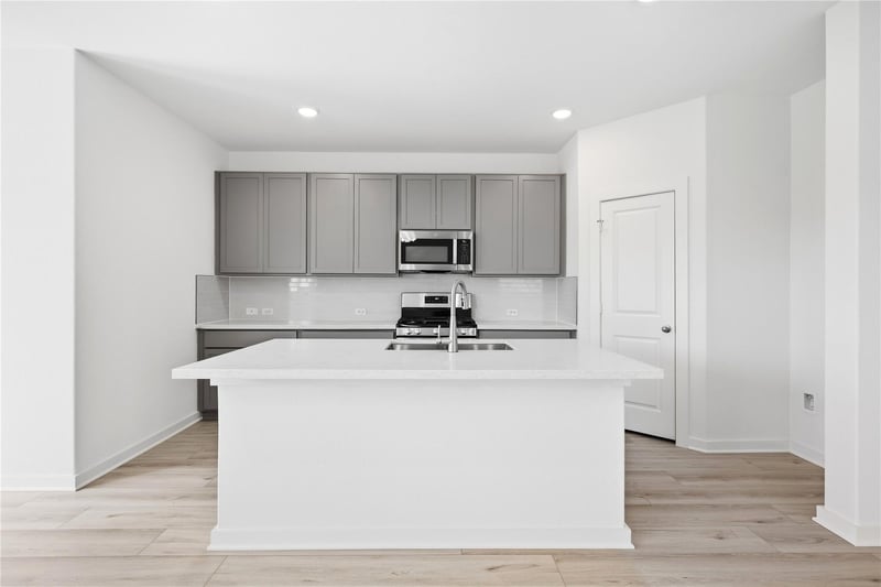 216 Hazy View RD, San Marcos, TX 78666
