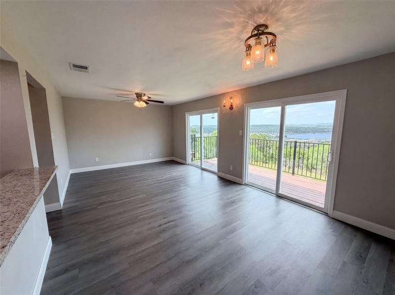 3216 Poe CV #5C, Lago Vista, TX 78645