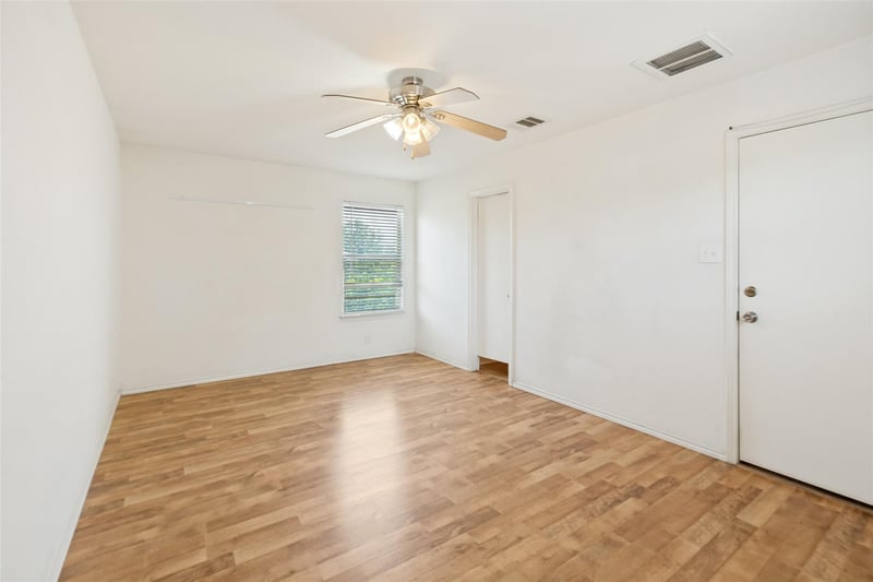 205 Xavier DR, San Marcos, TX 78666