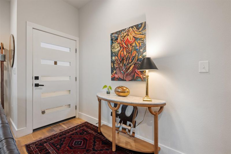 2108 Rosewood Ave #B, Austin, TX 78702