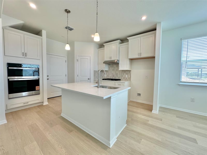 185 Young ST, Buda, TX 78610