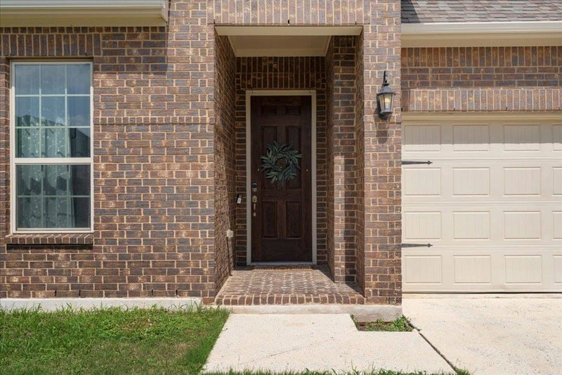 1313 Mustang Brook LN, Leander, TX 78641
