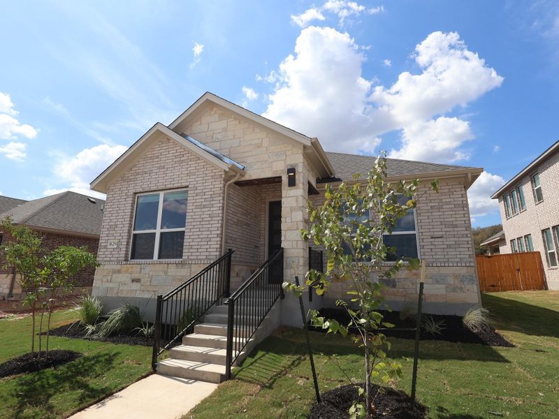 629 Clarissa ST, Buda, TX 78610