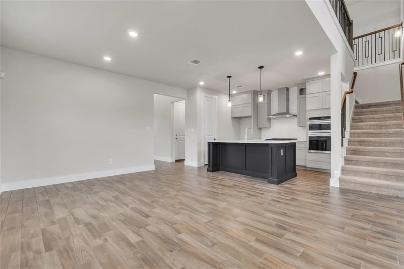 8505 Pine Muhly DR, Lago Vista, TX 78645