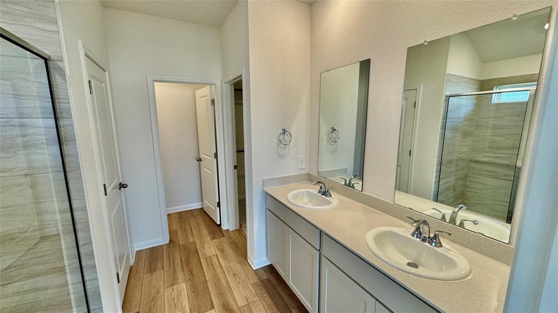 156 Coopers Hawk CRST, Cedar Creek, TX 78612