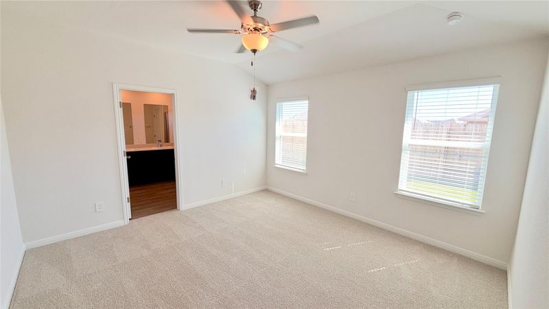 135 Coopers Hawk CRST, Cedar Creek, TX 78612