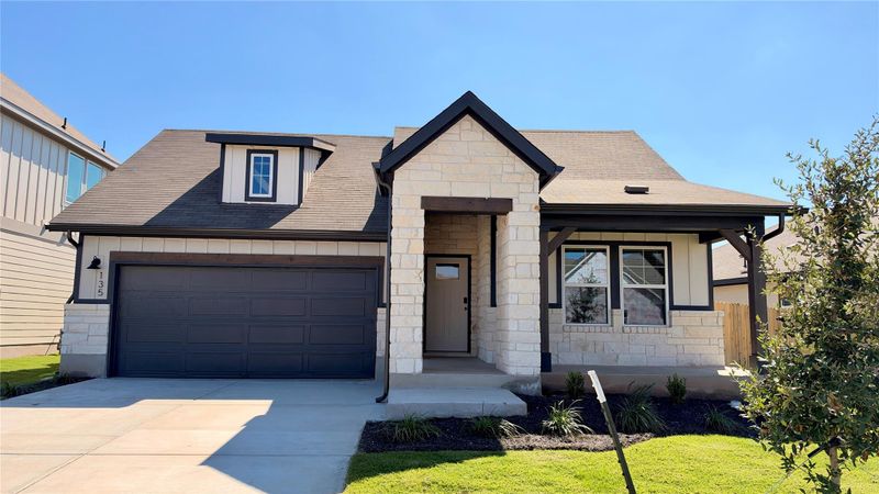 135 Coopers Hawk CRST, Cedar Creek, TX 78612