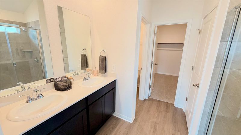 124 Windfall TRL, Liberty Hill, TX 78642