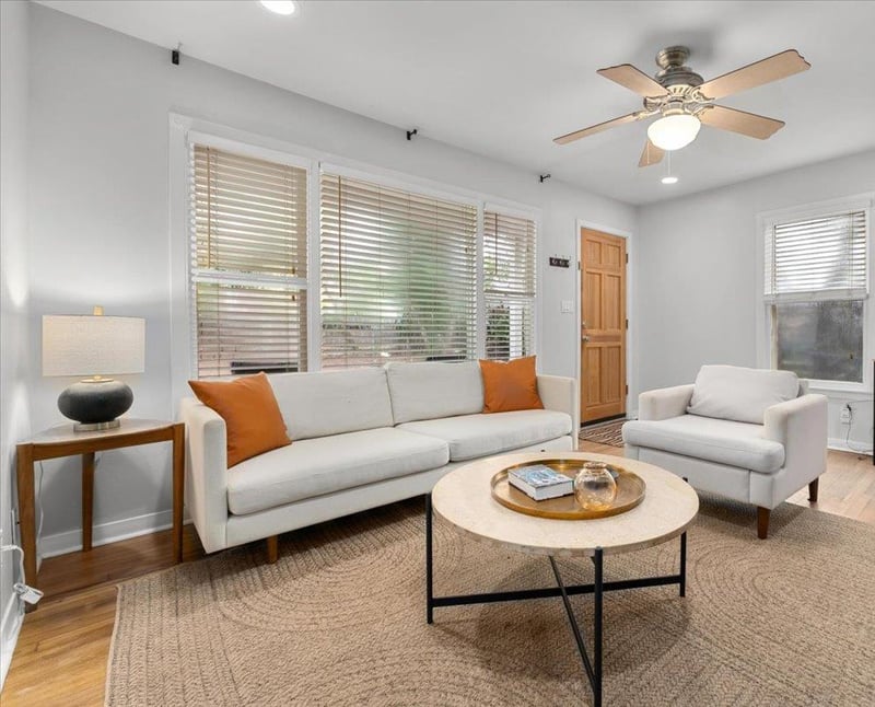 2113 Thornton RD, Austin, TX 78704