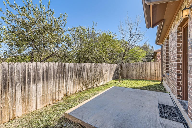 107 Creekside Villa DR, Kyle, TX 78640