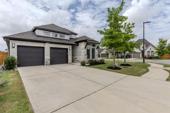 100 Green Knoll LN, Georgetown, TX 78628