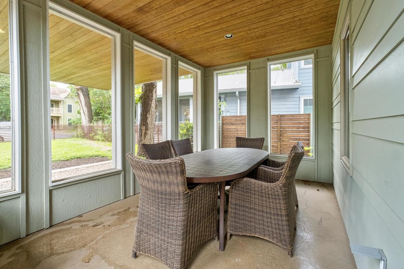604 W Live Oak ST, Austin, TX 78704
