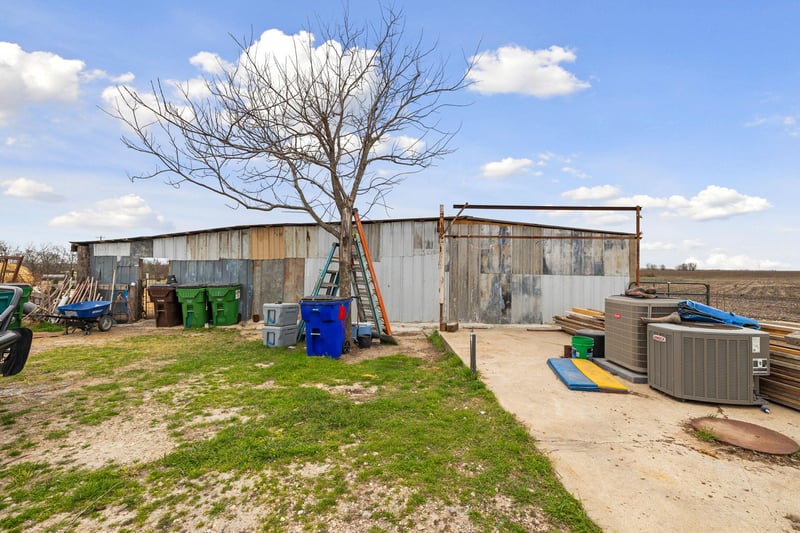 1151 County Road 394, Hutto, TX 78634