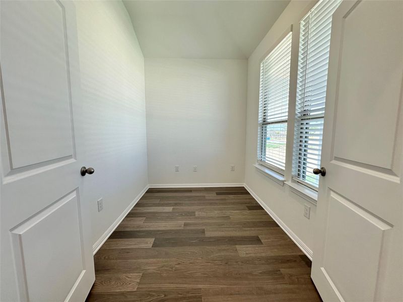 541 Porter Country PKWY, Buda, TX 78610