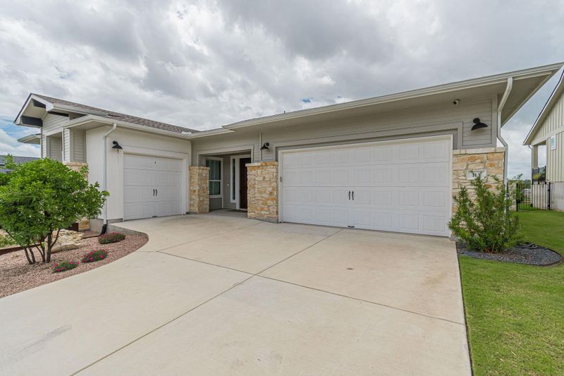 113 Waving Muhly DR, San Marcos, TX 78666