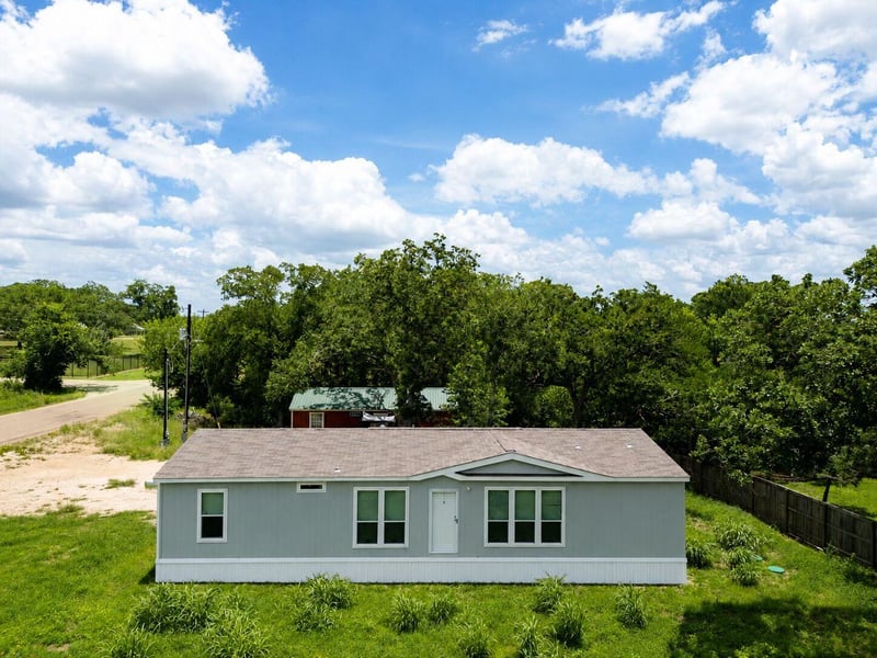 189 Indian Oak DR #A, Bastrop, TX 78602