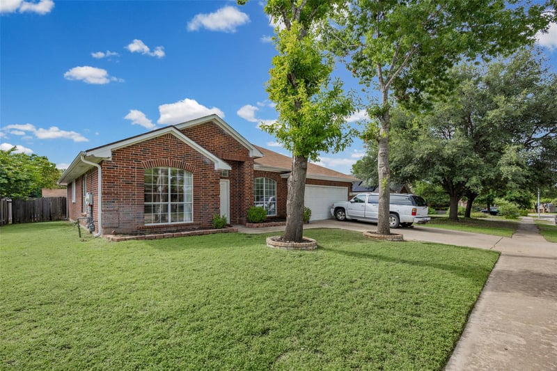 801 Brown DR, Pflugerville, TX 78660